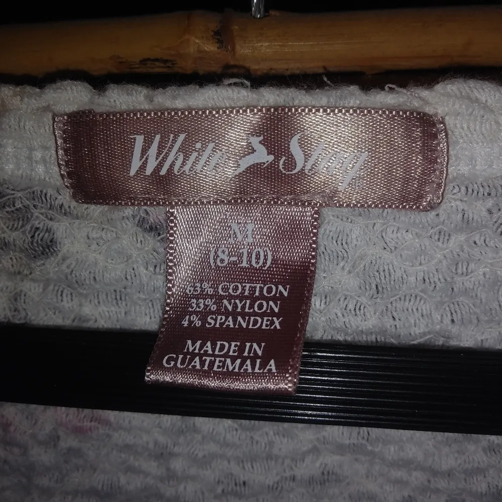 WS M Lavender Pink Roses on White Bubble Top - Image 4