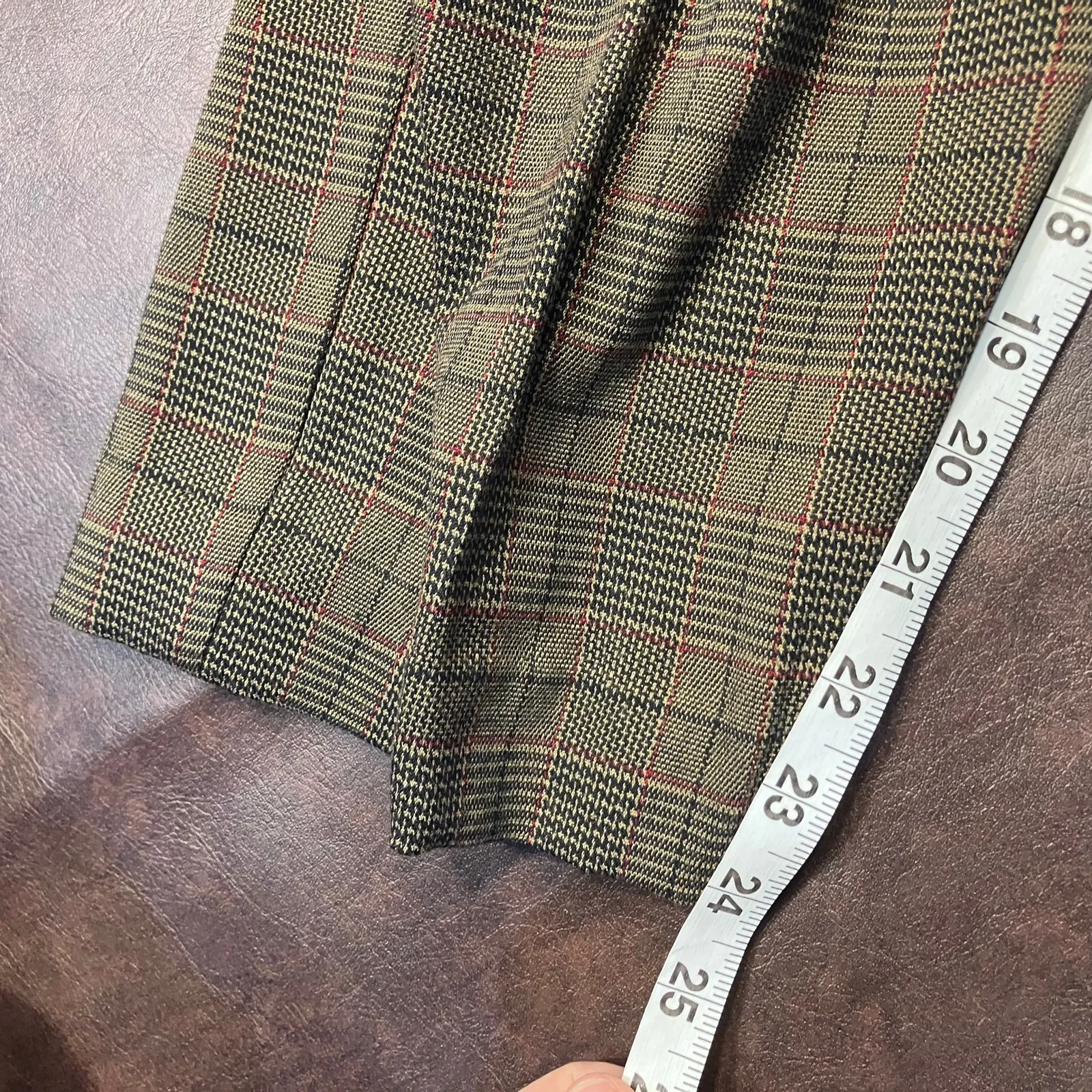 Koret Embellished Red Sweater Vest + Embroidered Blouse + Plaid Pants 18/12 Set - Image 14