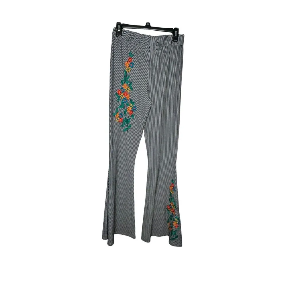 Judith March Women's Pants Flare Pull On Striped Embroidered Floral Medium NWT - Image 5