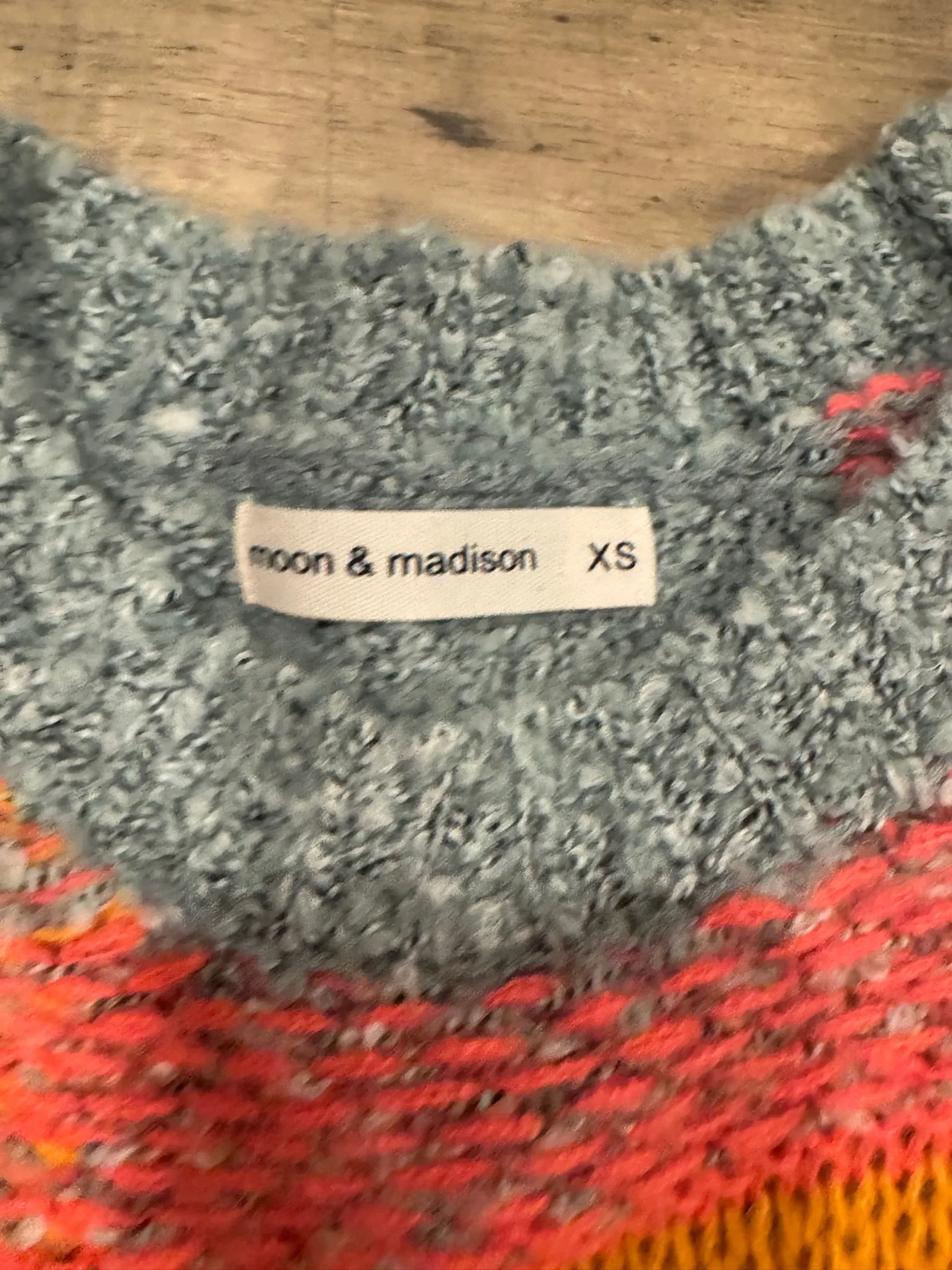 Colorful sweater - Image 3