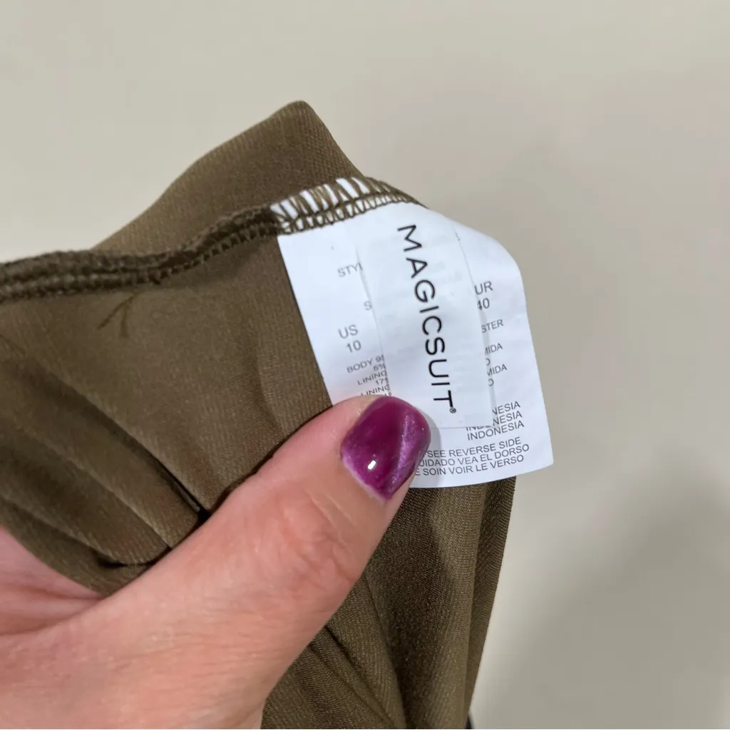 NWT Magicsuit Women's Charmlife Izzy Tankini Top size 10 green swimsuit - Image 13