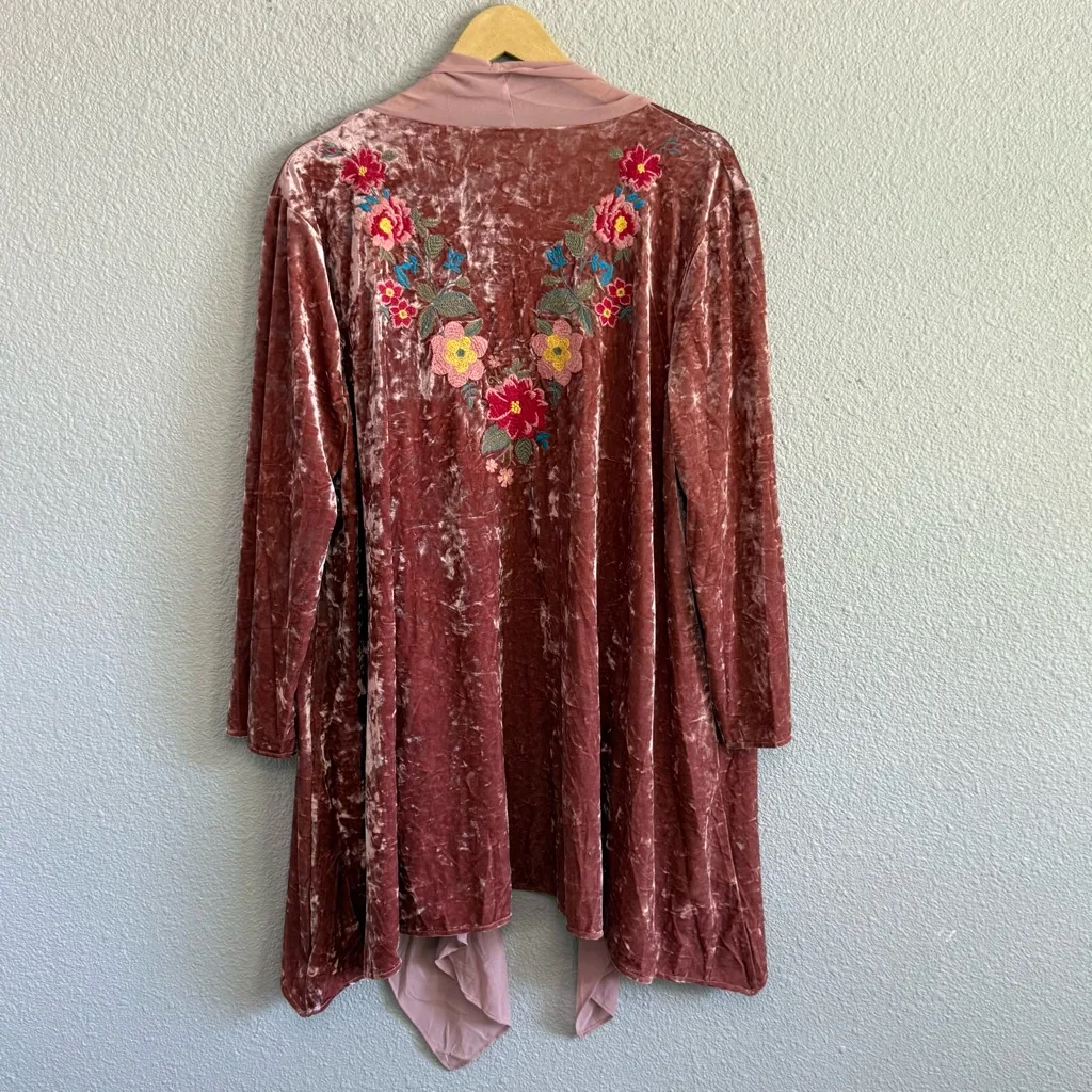 Andree by Unit Crushed Velvet Embroidered Kimono/Open Cardigan Size‎ 2X NWT - Image 3