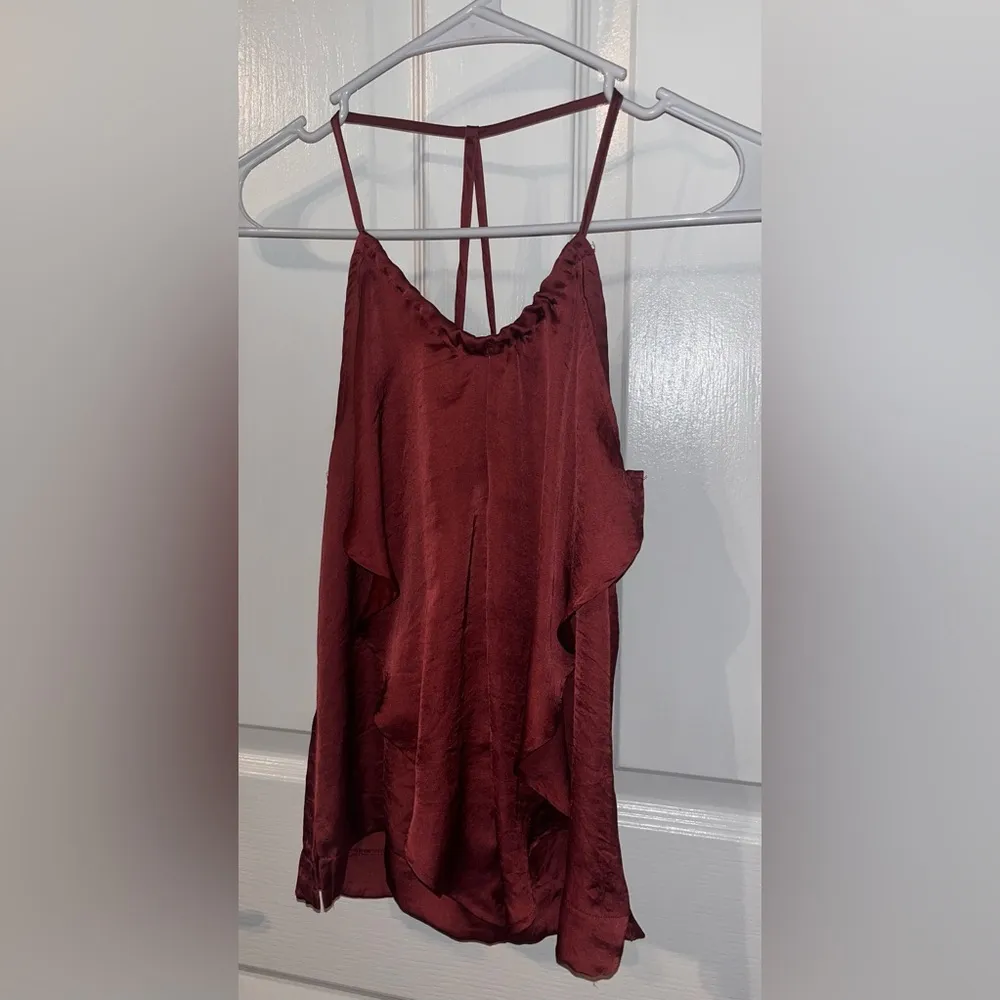 Charlotte Russe Maroon Flowy Ruffle Cross Back Tank Top - Image 9
