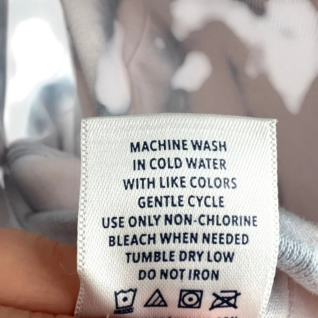 Splendid Tie-Dye Casual Crewneck Sweatshirt Blue Gray White Size Medium NWT - Image 10