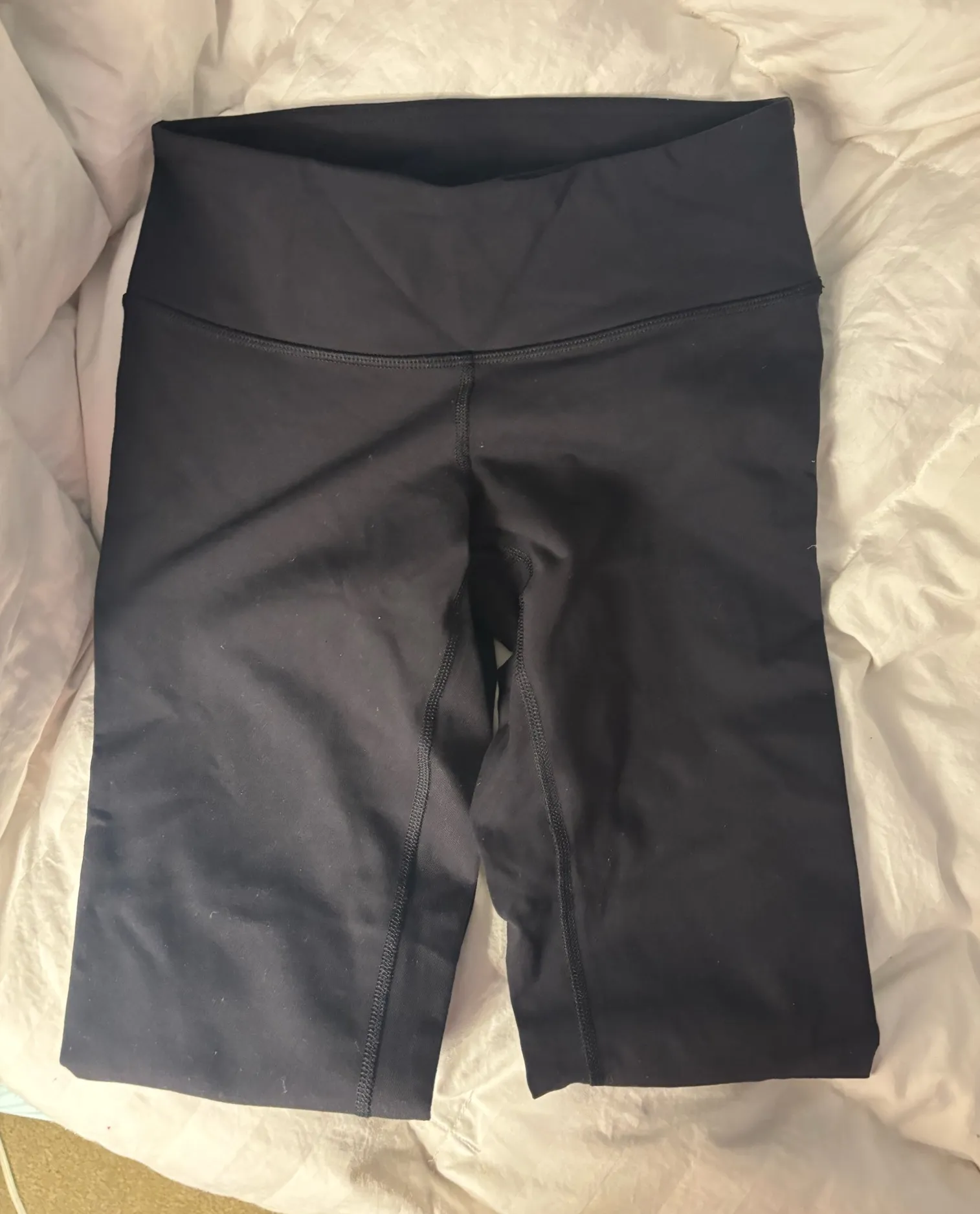 Lululemon Low-Rise Leggings - Image 2