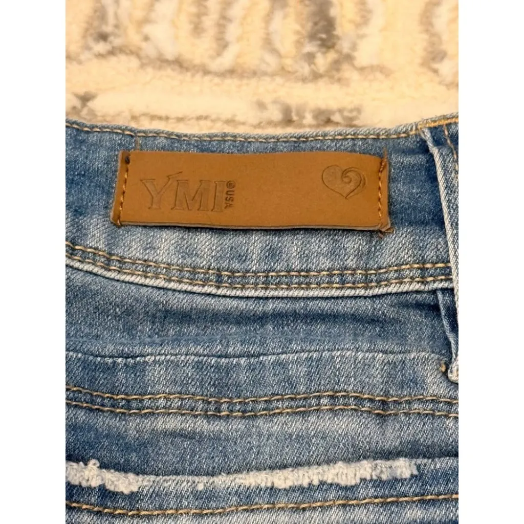 YMI Women's size 5 (26") Super Soft Mid Rise Skinny Jeans Retails $58 - Image 5