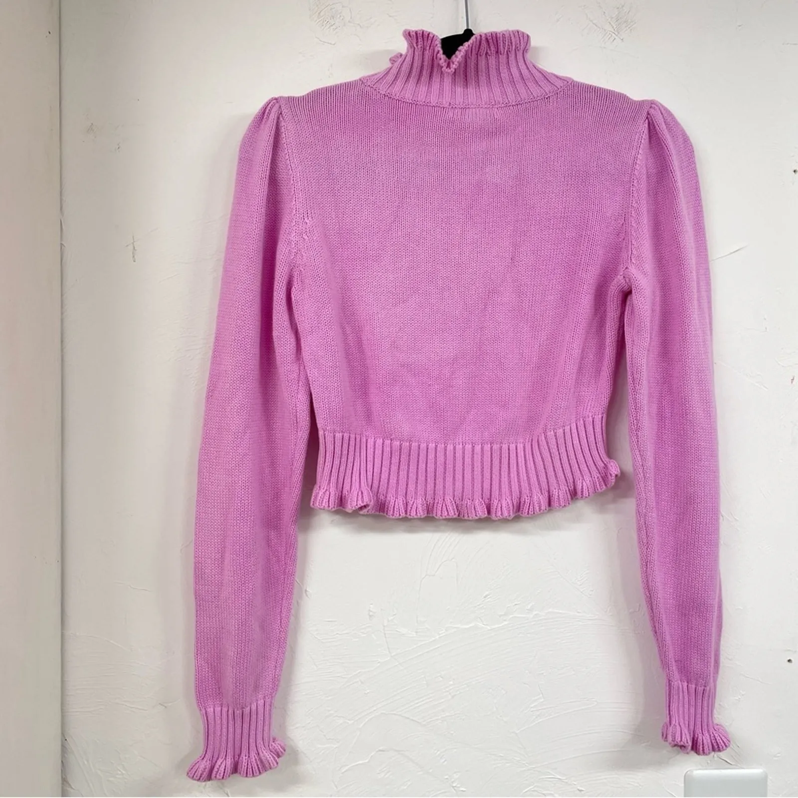 525 America Barbie Pink Ribbed Knit Ruffled Hem Cropped Sweater Womens M Girly - Image 7