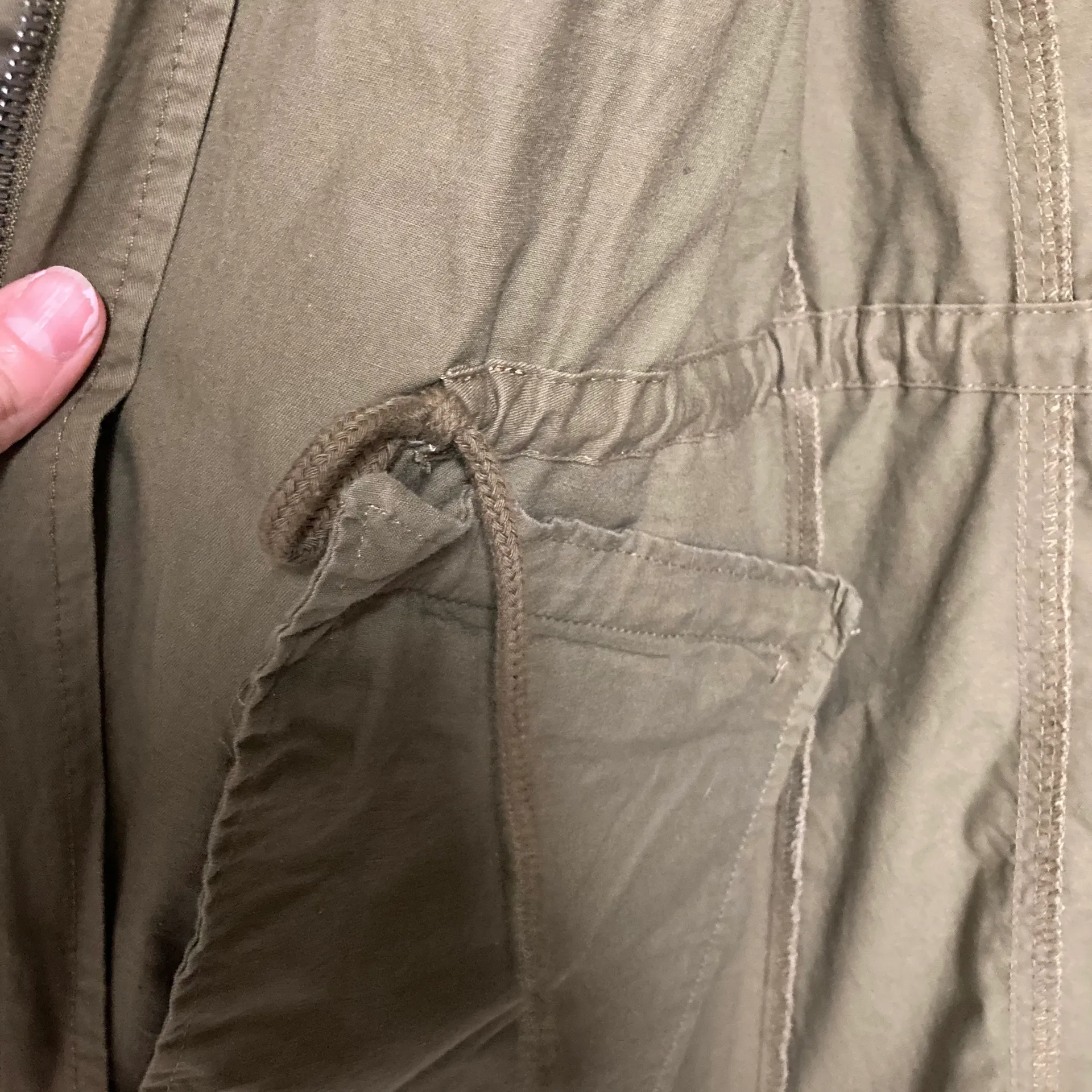 Love Tree Army Green Utility Vest - Image 7