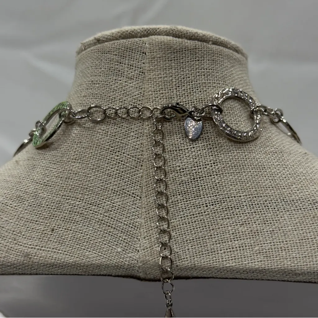 Lia Sophia Hammered Silver Tone Metal Hoop Linked Bib Style Necklace - Image 3