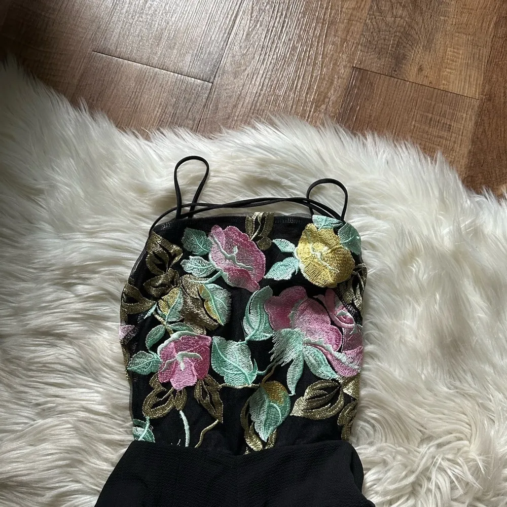 LUCY IN THE SKY Black Floral Strappy Back Embroidered Romper - Image 3