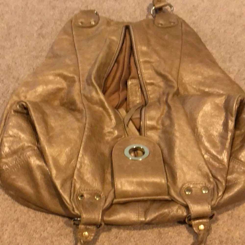 Anna Corrinna Tan with Gold Hardware Shoulder Bag Gold - Image 4