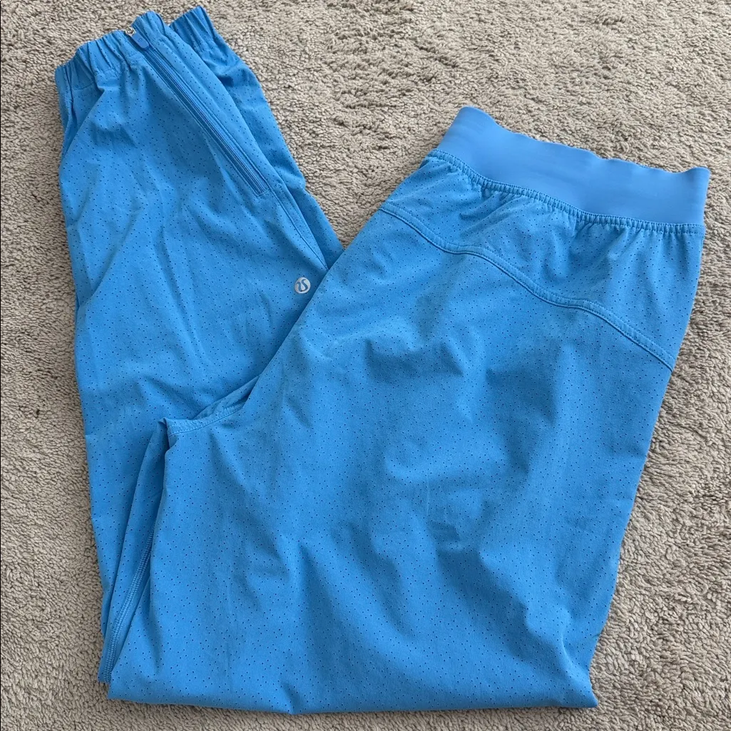 NEW Lululemon 10 Adapted State Perforated High-Rise Jogger - Image 6
