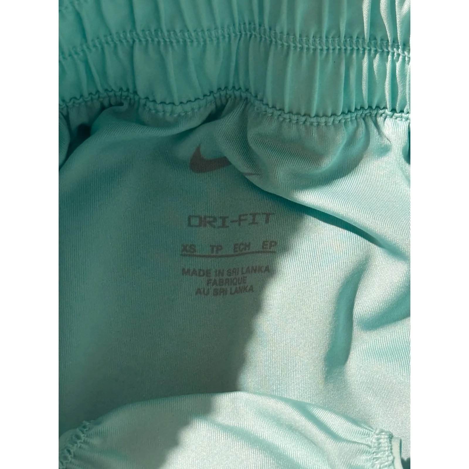 Nike Dri Fit Women's Aqua Mint Running Shorts High Waist XS - Image 4