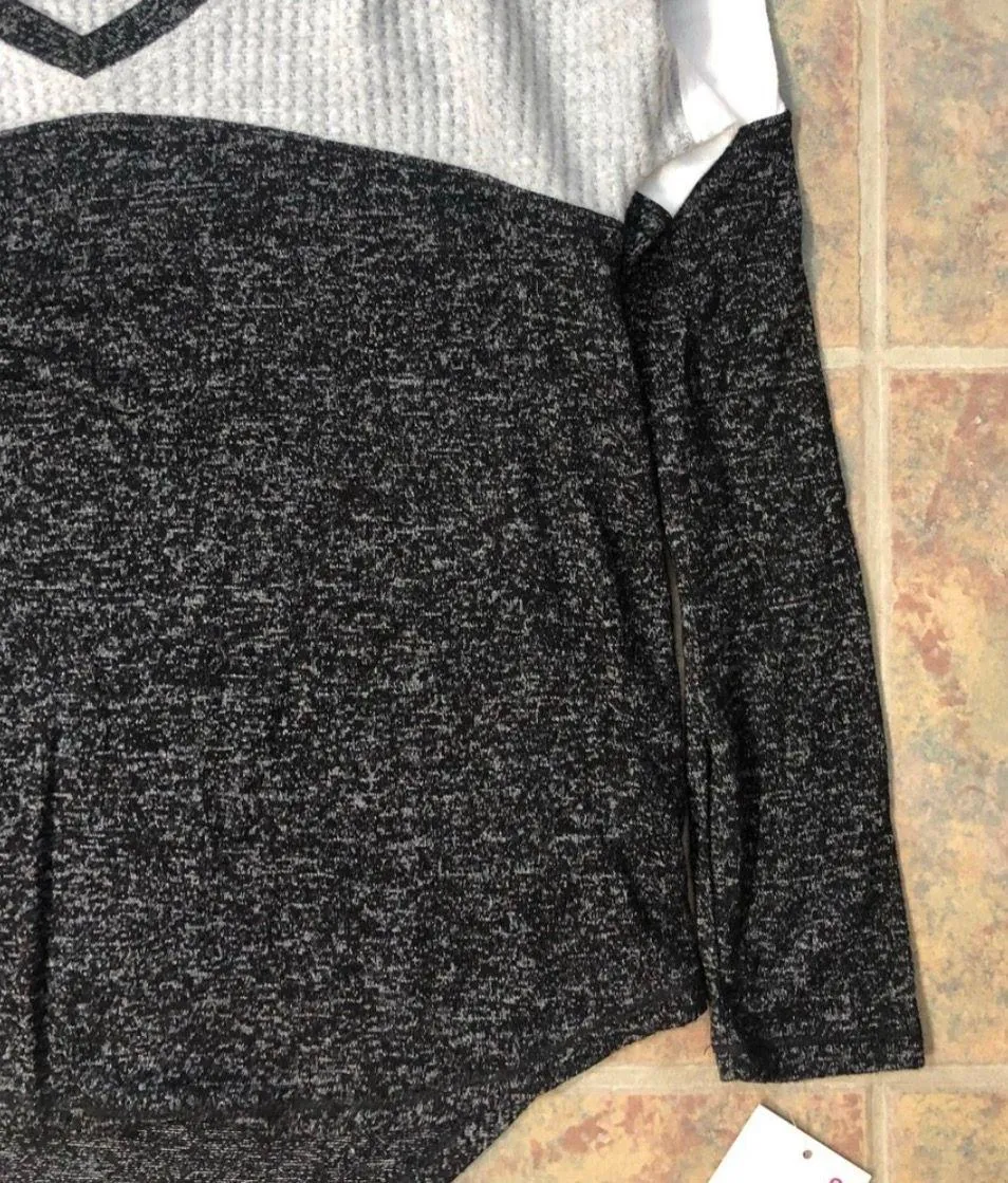 Cozy Set - Sweater and Sweats - Image 3