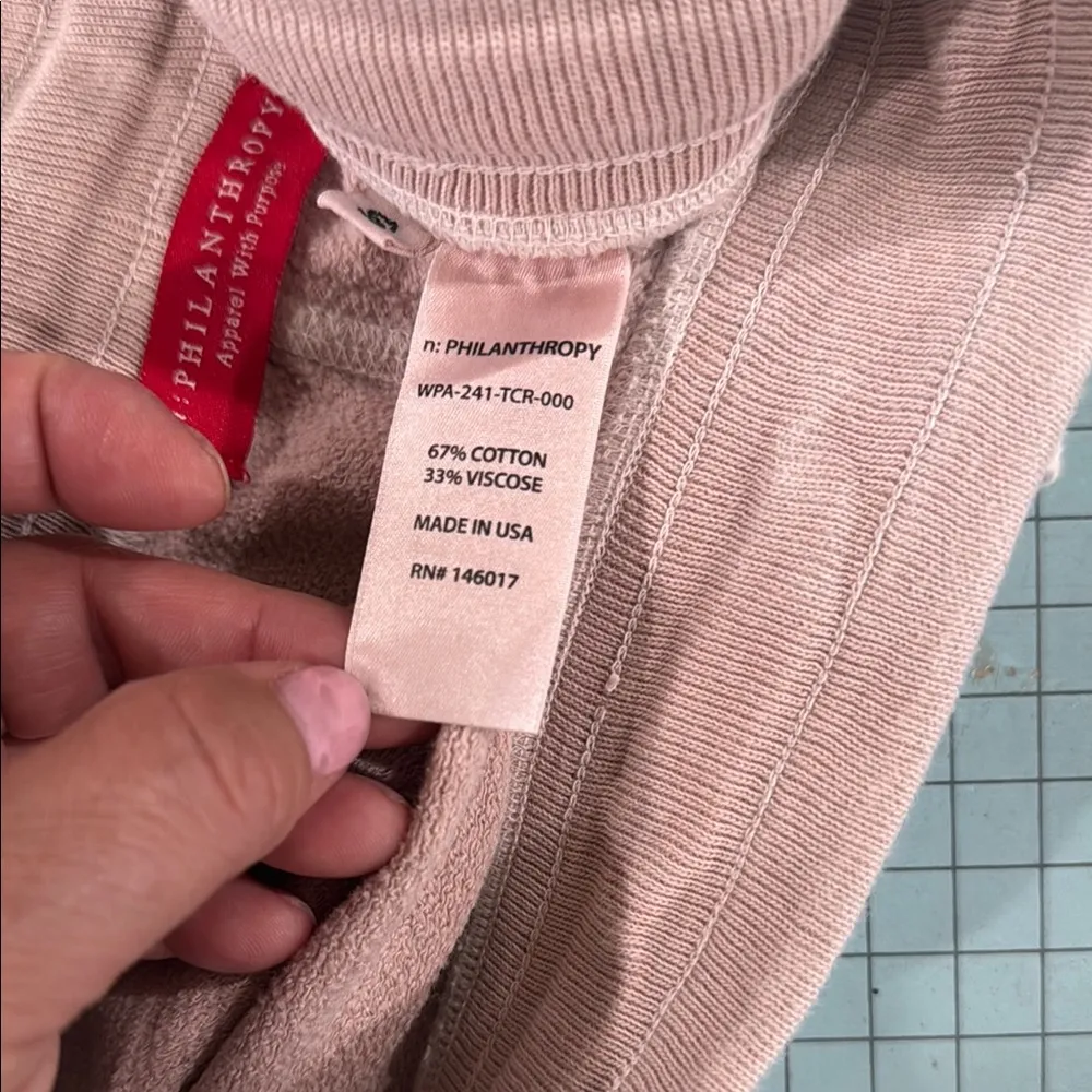 PHILANTHROPY Trendy Light Gray Distressed Joggers Tan - Image 4