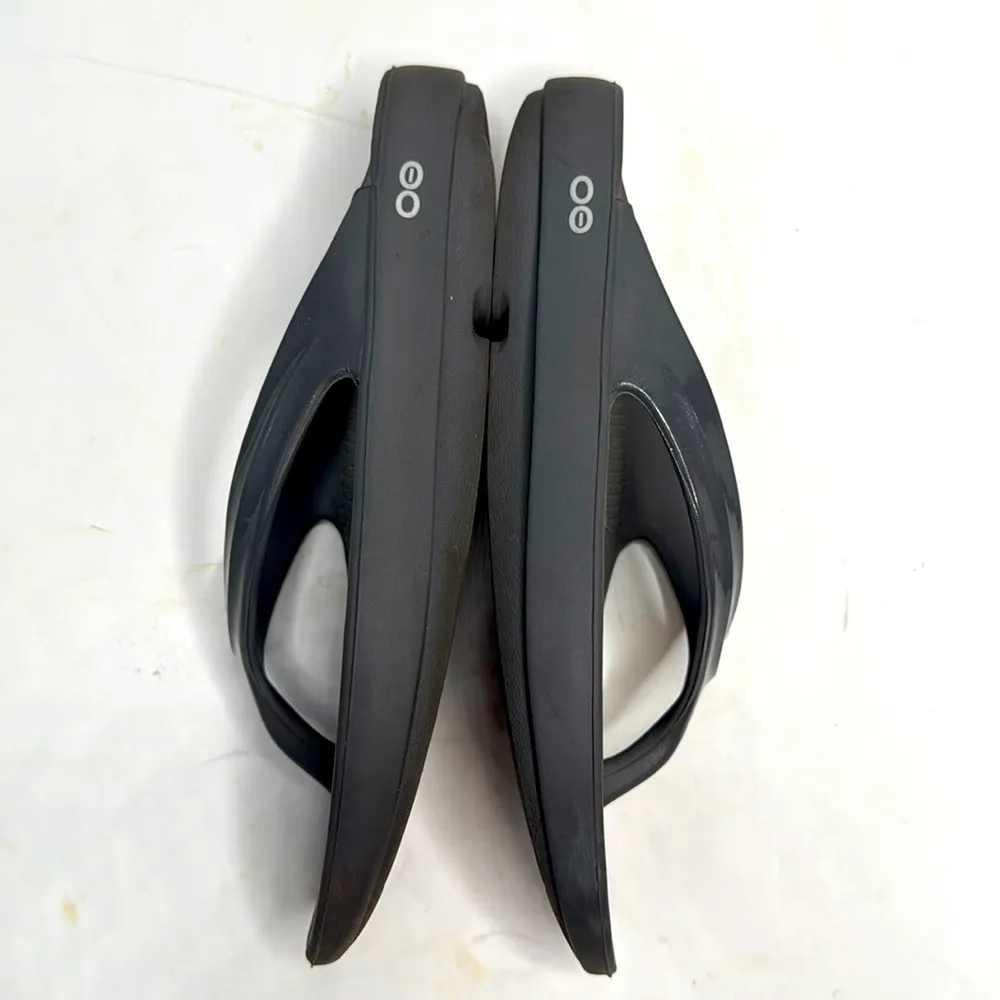 Oofos Gray Thong Flip Flops Oolala Sandals S - Image 6