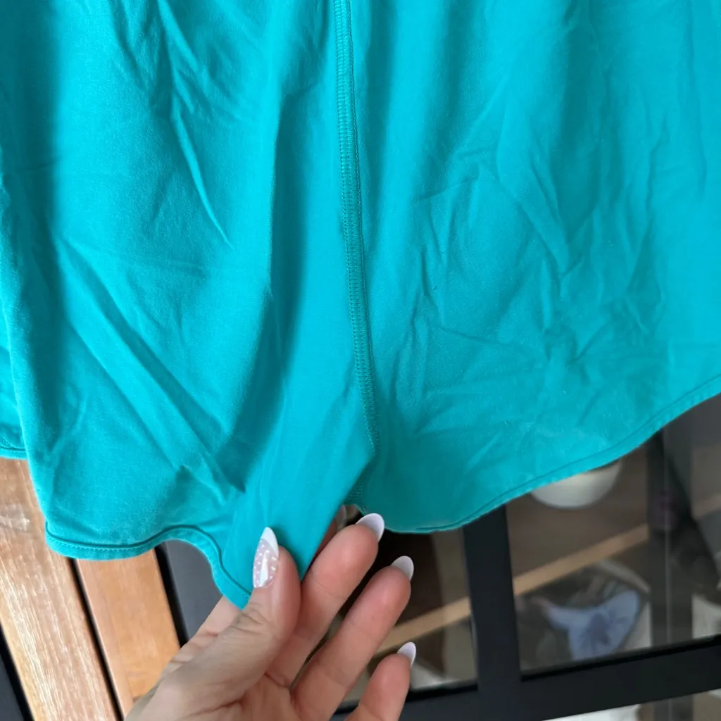 Lululemon Hotty Hot Shorts running II 2.5" Eucalyptus low rise workout turquoise - Image 5