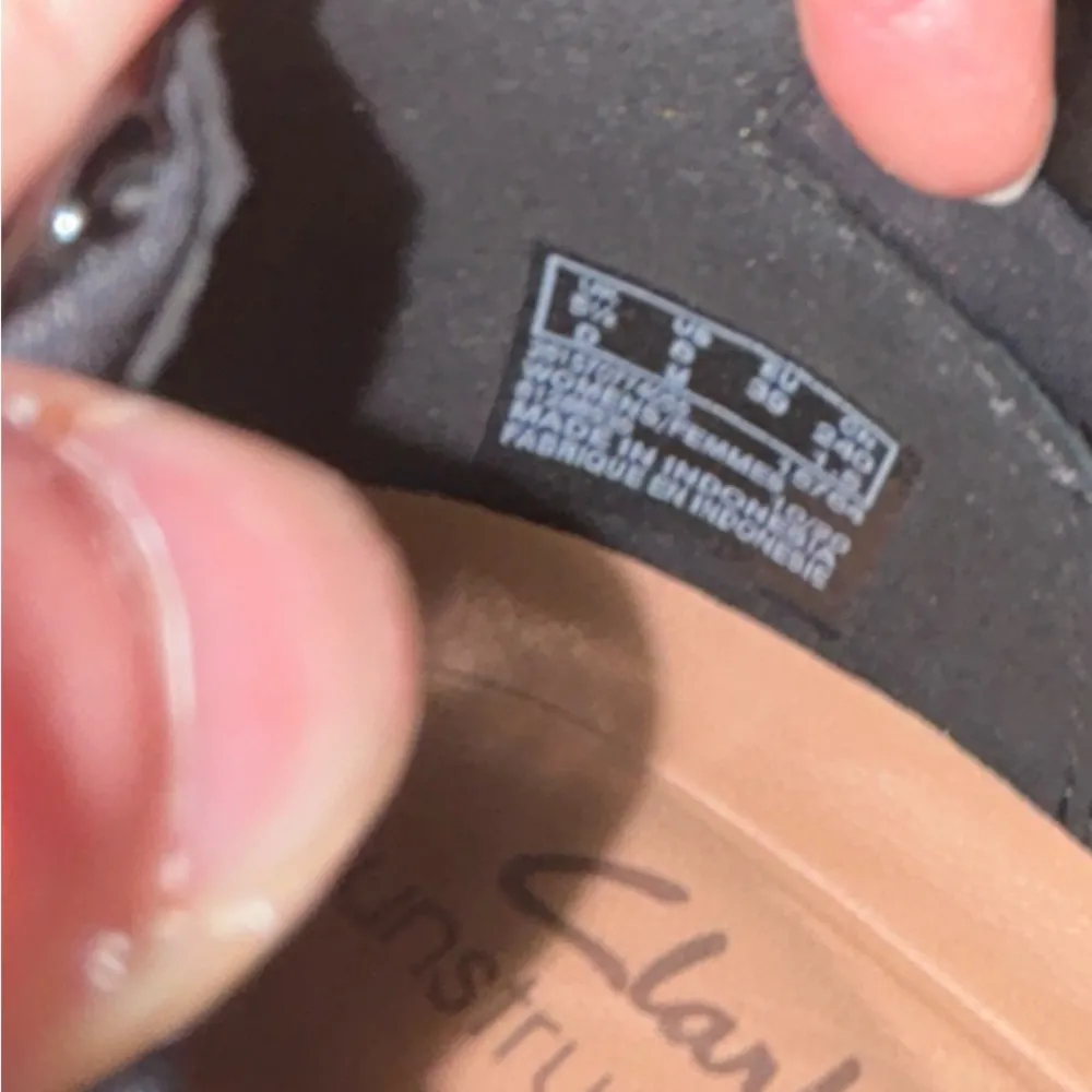 Clark’s Unstructured Snakeprint Flats Women’s 8 - Image 5