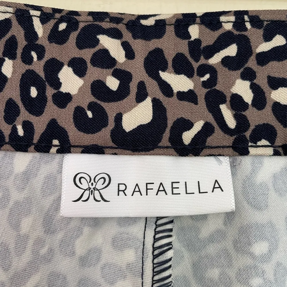 Rafaella Leopard Print Pull On Capri Pants Stretch ~ Women’s Size 16 - Image 4