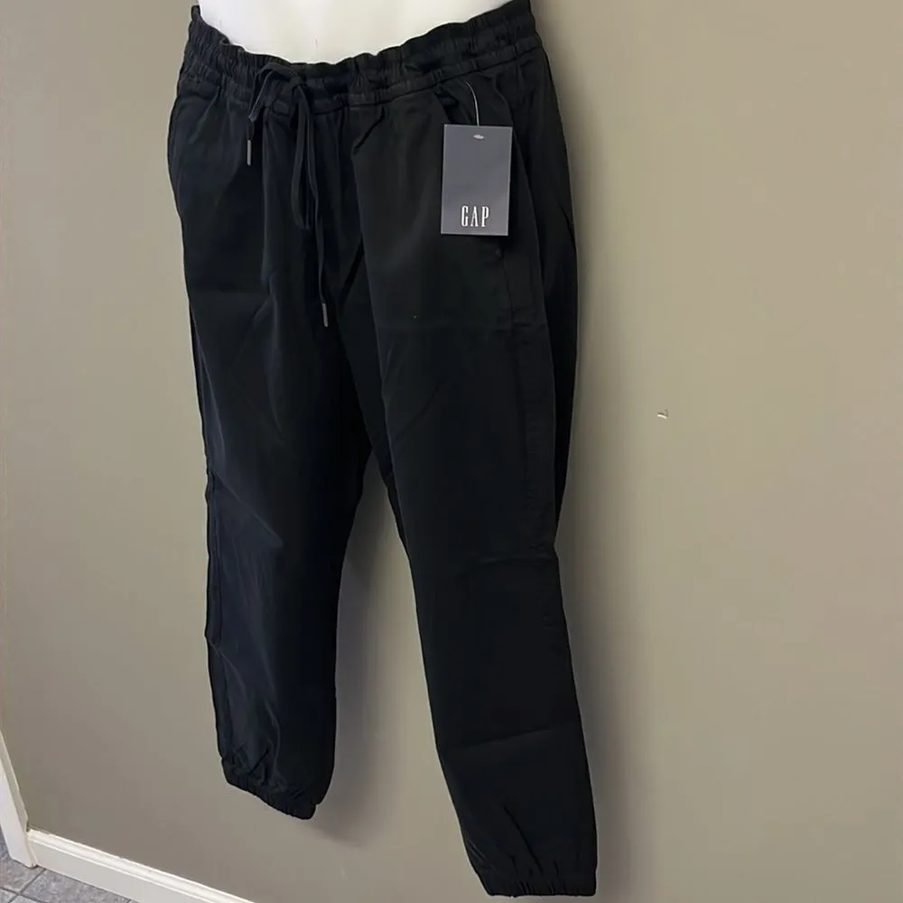 Gap Black Women’s Pull On Cargo Twill Joggers with Drawstrings and Back Pockets- - Image 2