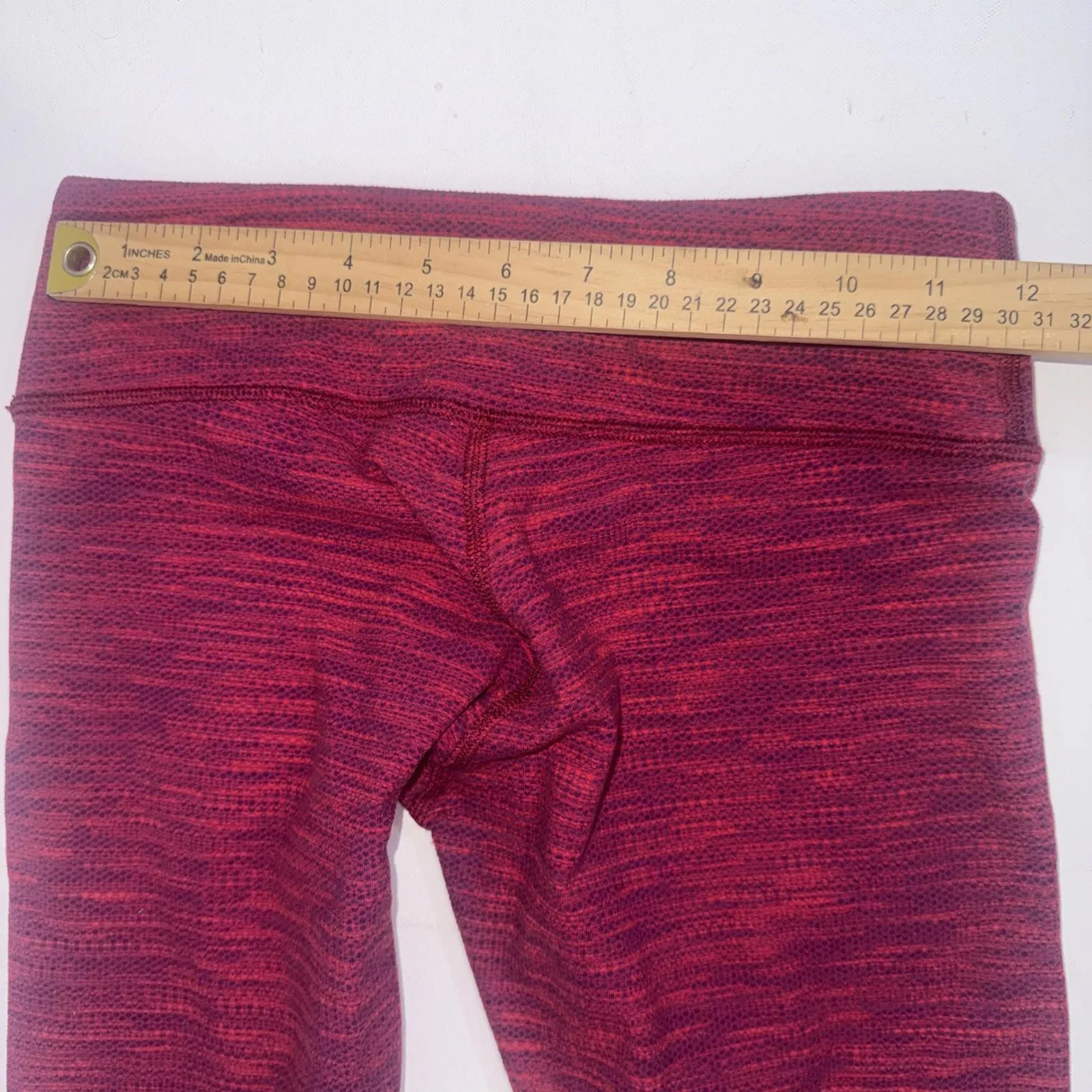 Lululemon Wunder Under Crop Pant Red Bumble Berry Flaming Tomato Jacquard Size 4 - Image 4