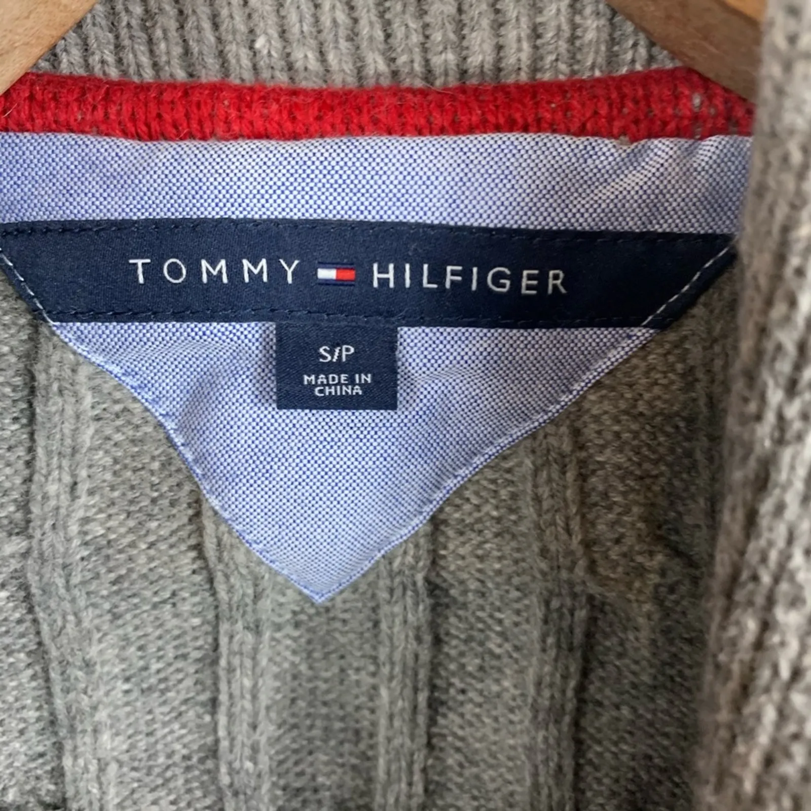 Tommy Hilfiger Grey Cable Knit Sweater Sz  Small Preppy Coastal Fisherman - Image 8