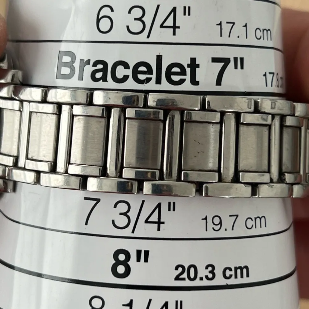 Bulova Diamond Chronograph Ladies Watch Mother of Pearl Dial Stainless Bracelet - Image 16