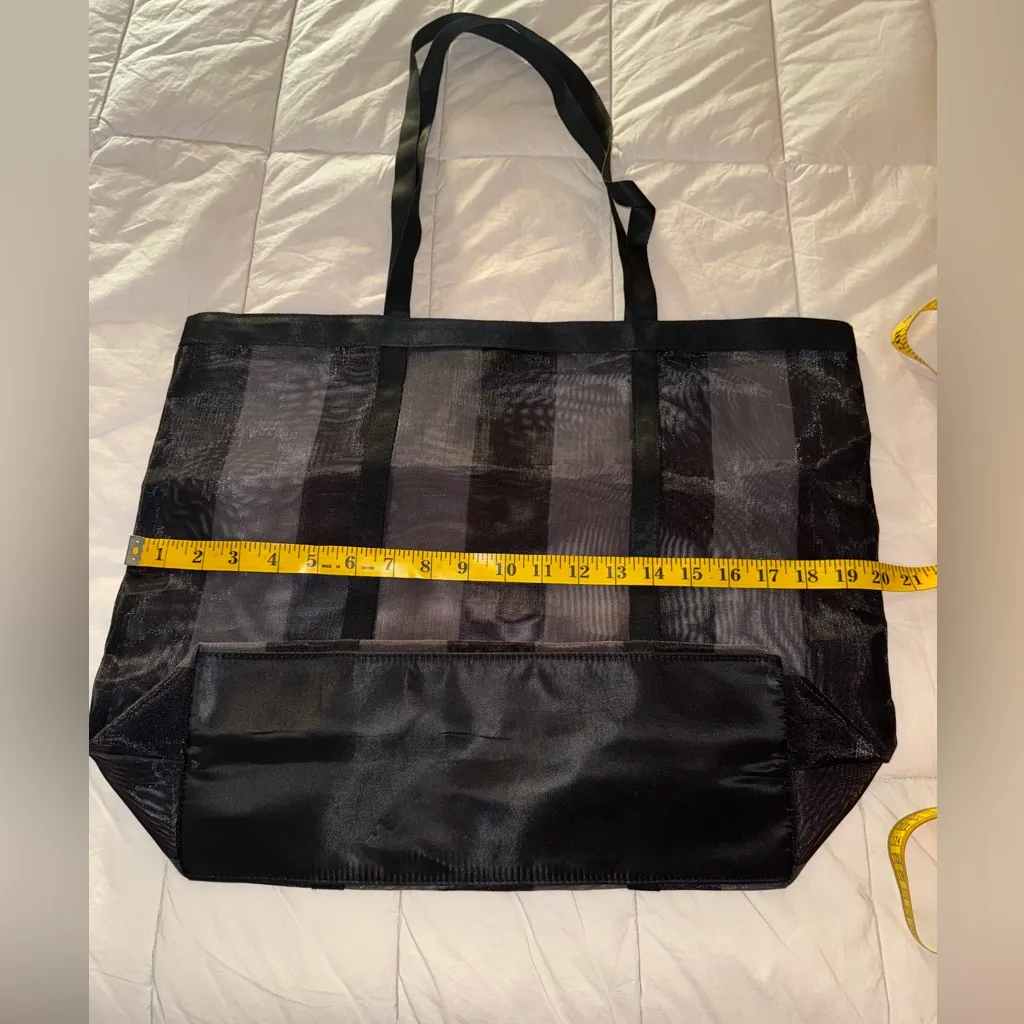Victoria's Secret Black Mesh Tote with Gold Heart - Image 4