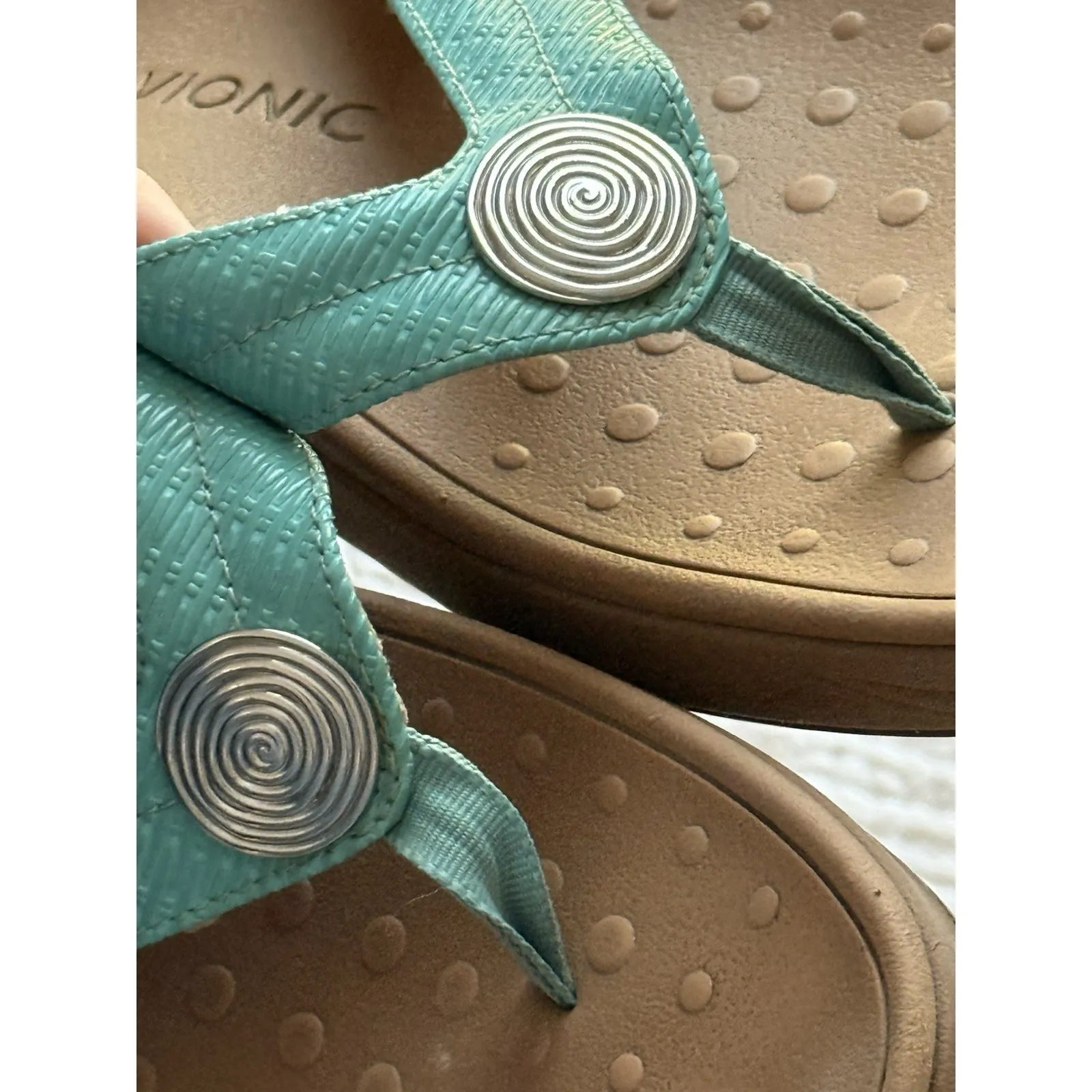 Vionic Pacific Pilar Toe Post Platform Sandals Womens ~9 Turquoise Blue Orthotic - Image 8