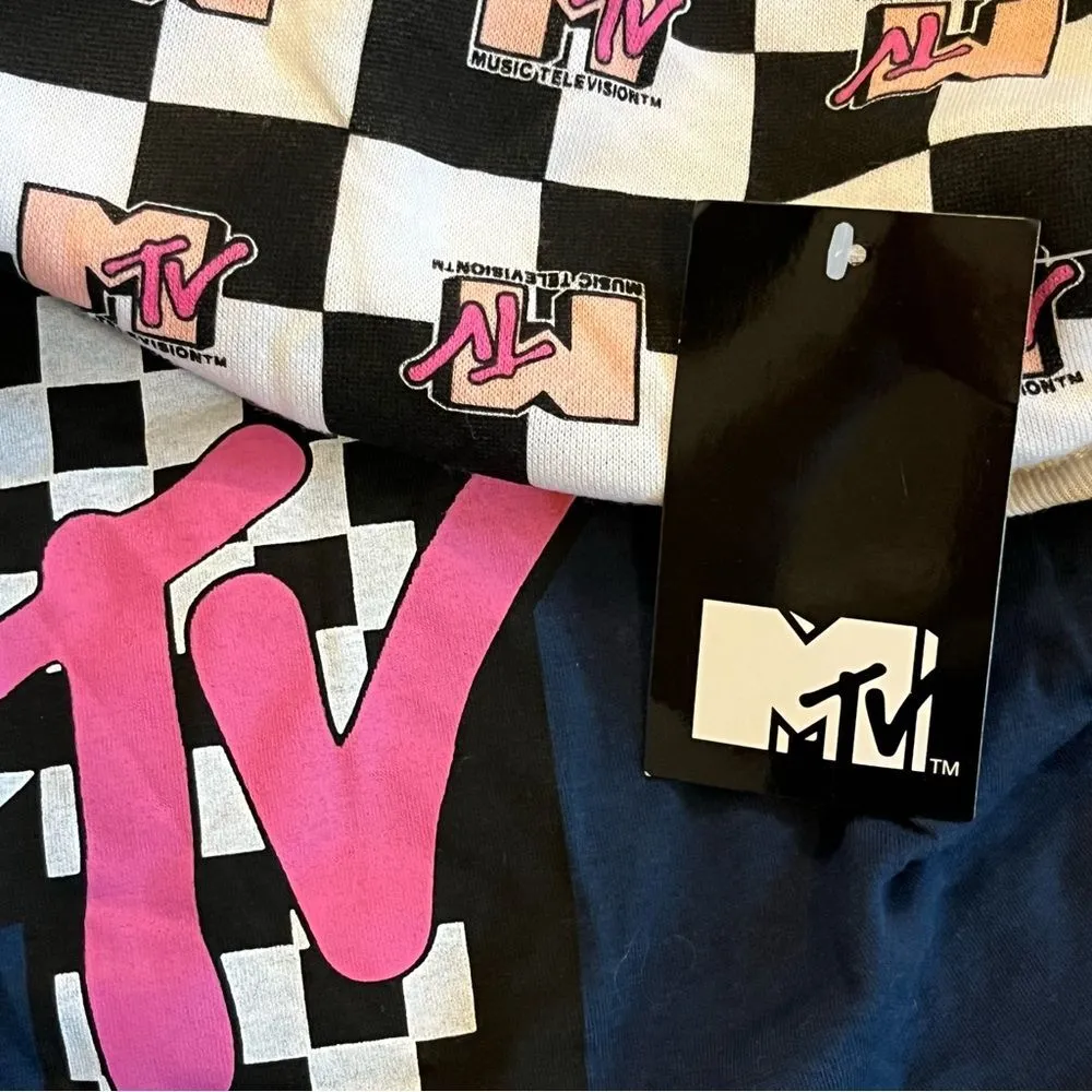 MTV Checkered Pajama Short Set Size Small Black - Image 9