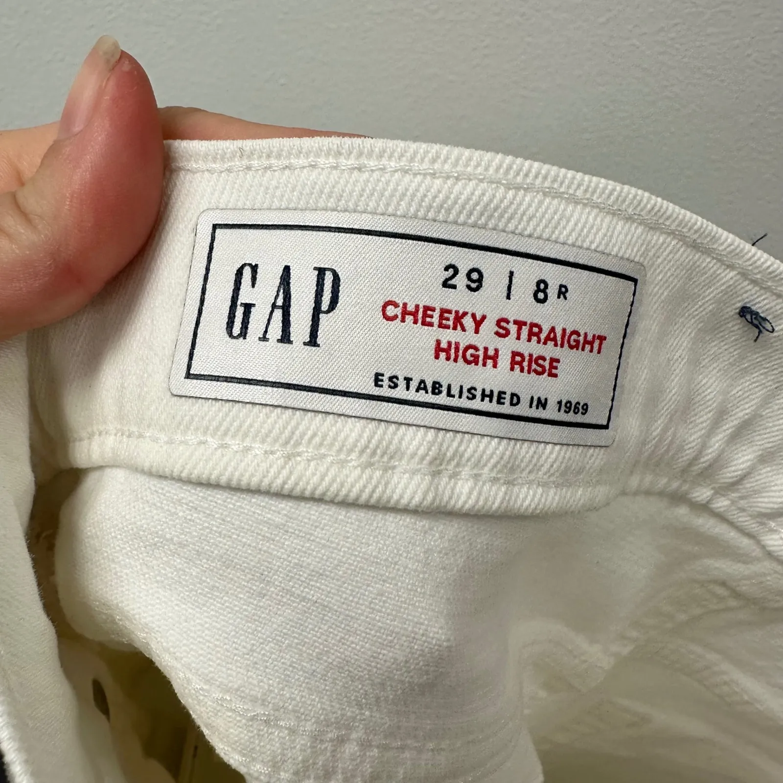 Gap Cheeky Straight High Rise Button Fly Jean‎ White Size 29 - Image 6