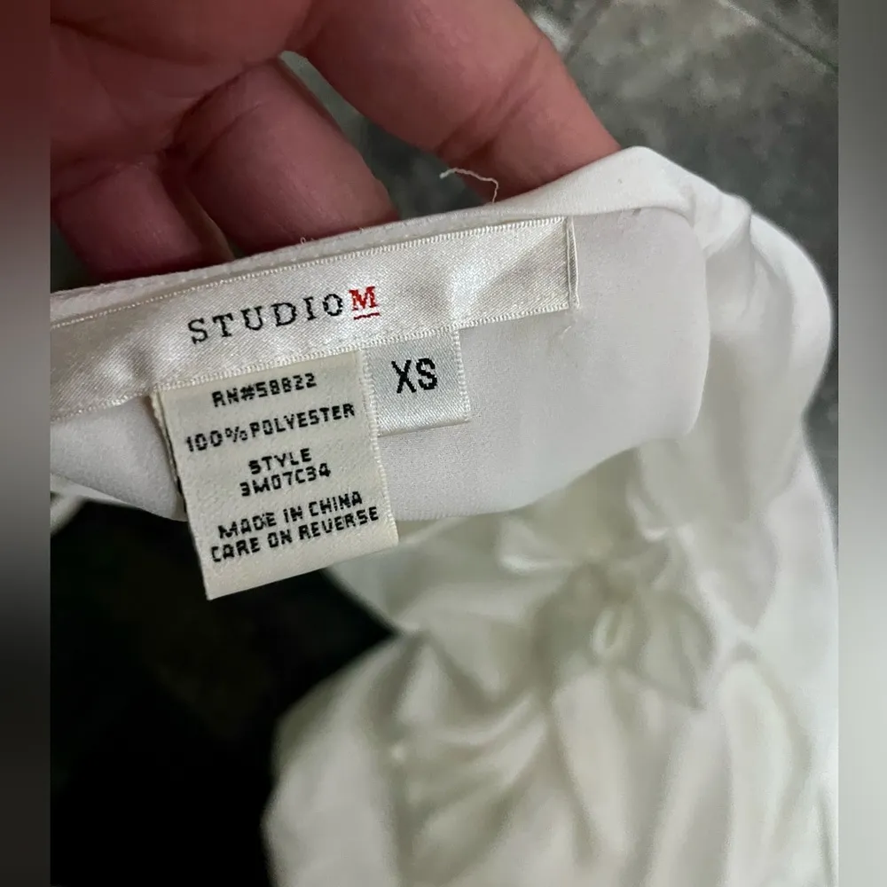 Silky Dressy White Sleeveless Top - Image 3