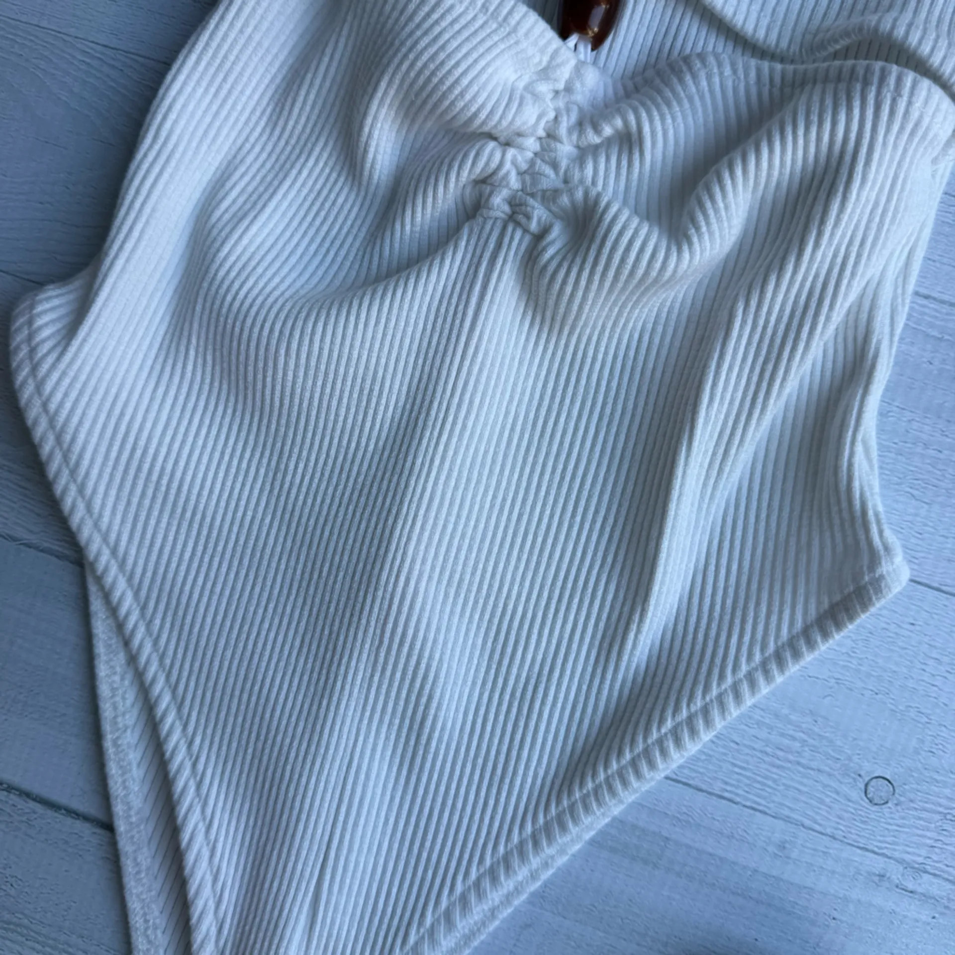 Zara White Ribbed Cut Out Bodysuit Size S - Image 4