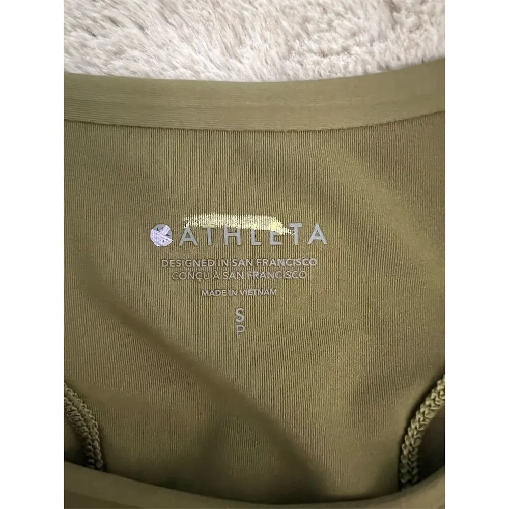 Athleta Women's Green Pacer Mesh Top Size S Short Sleeve Activewear - Image 6