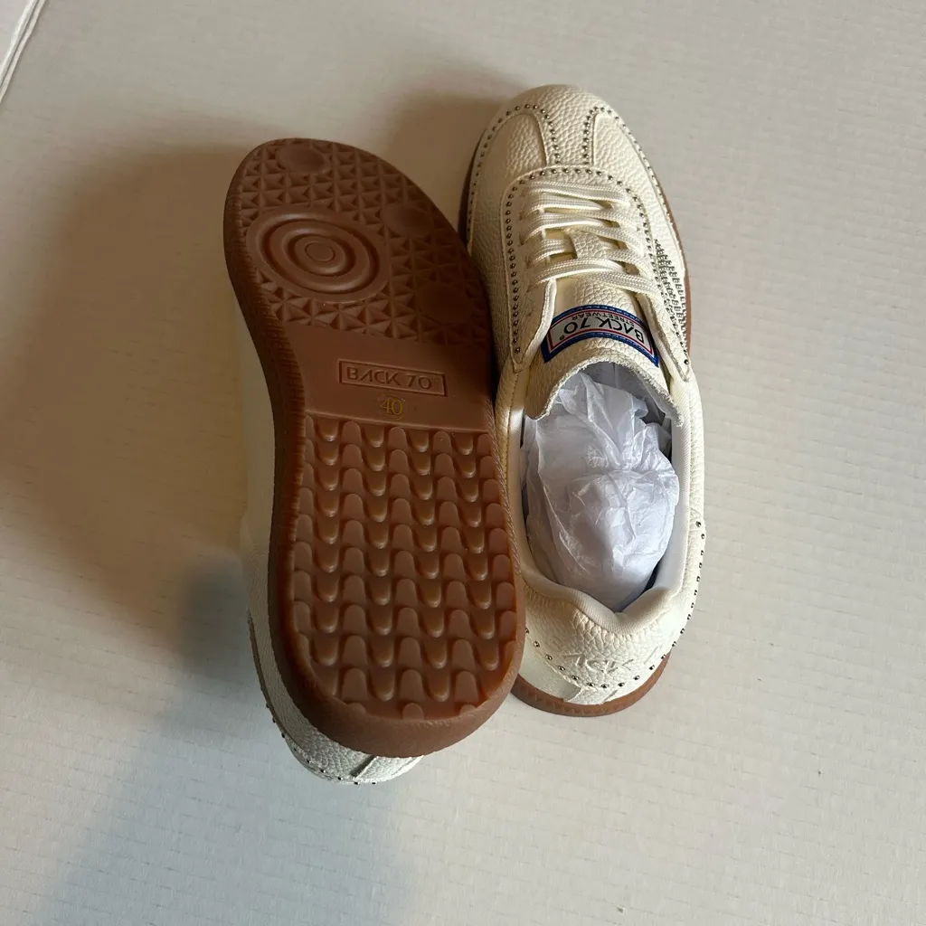 New Back 70 Women’s Cloud Sneakers White Size 9 - Image 7