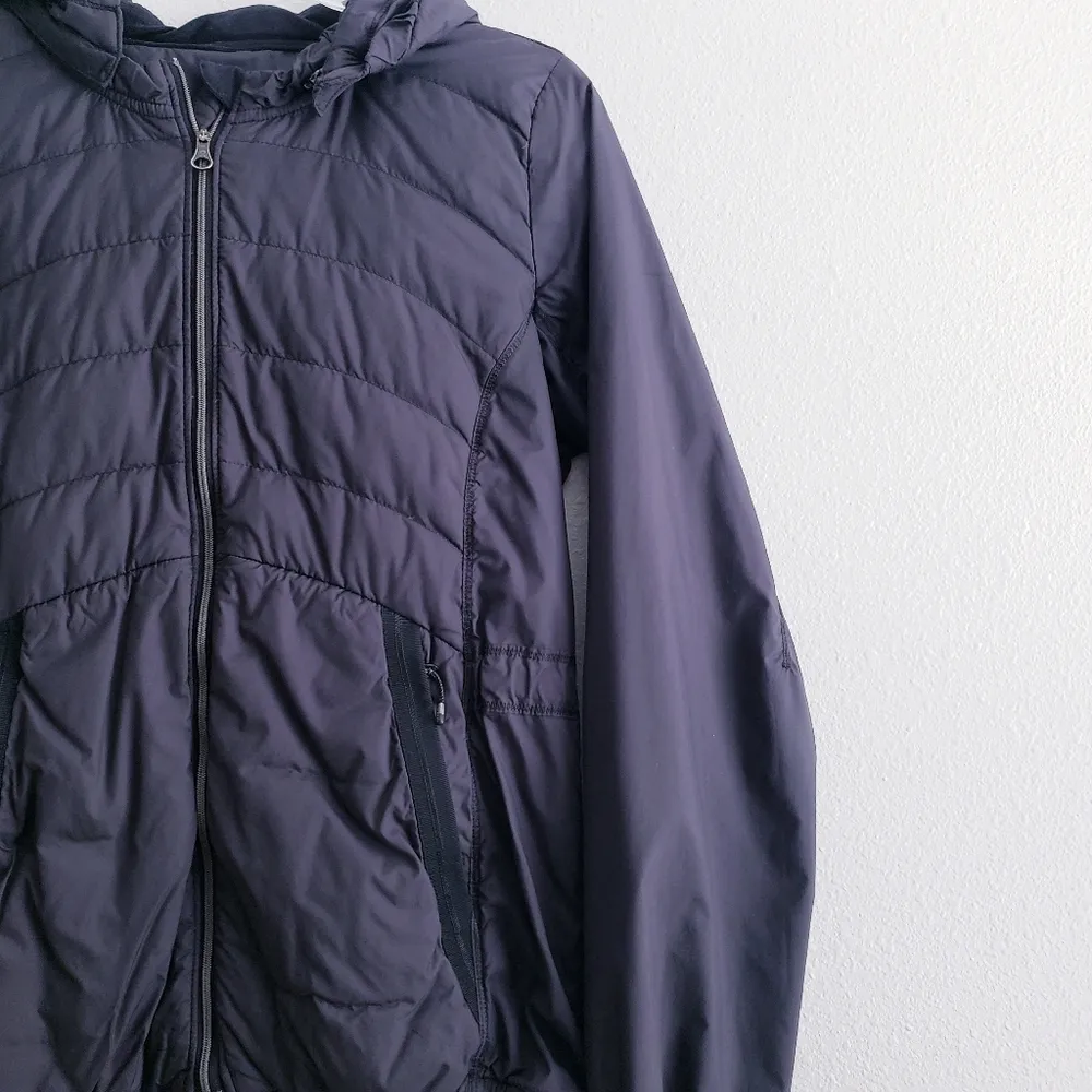 Lululemon Spring Fling Puffy Windbreaker Full Zip Jacket - Image 3