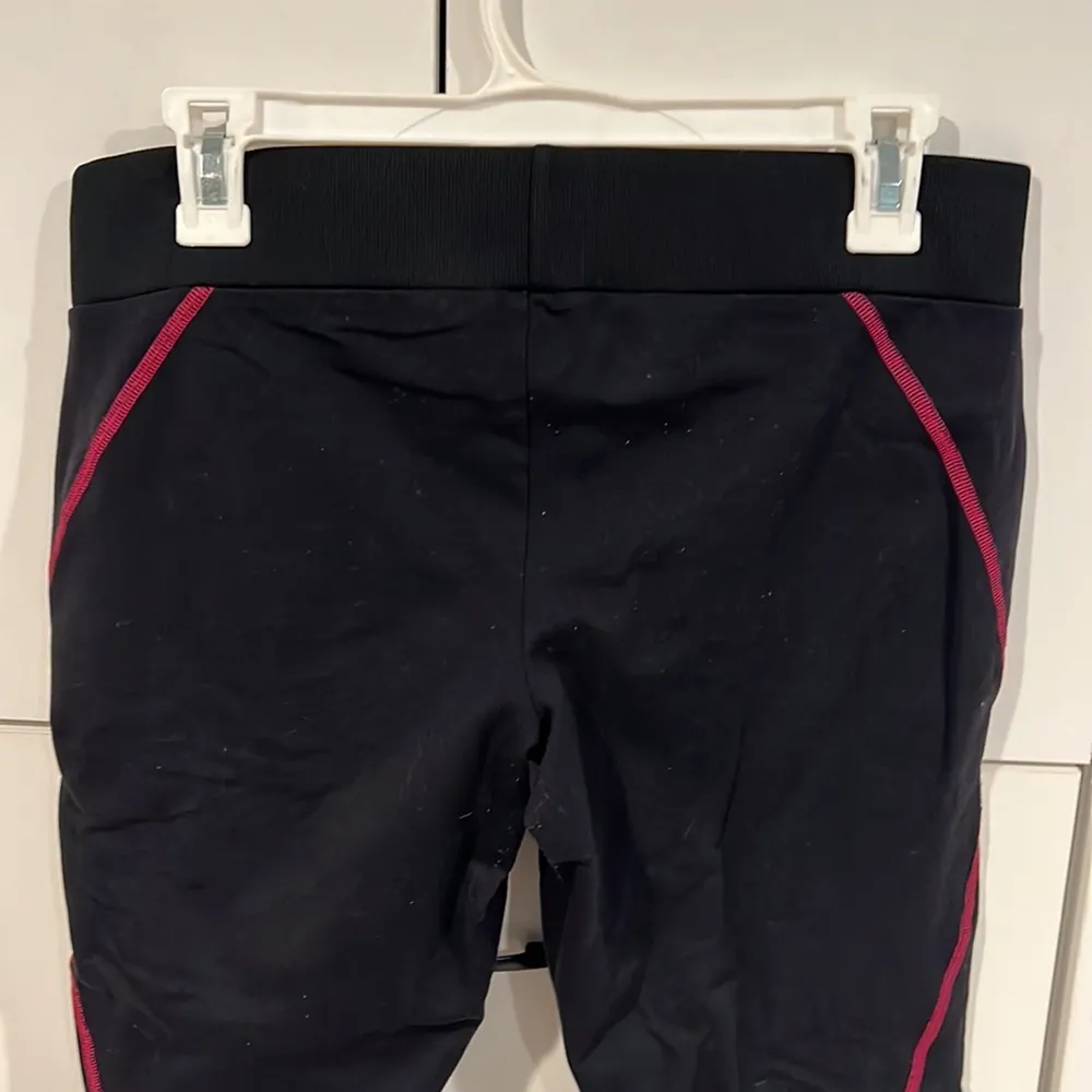Under Armour all season‎ her pants . Size M - Image 5