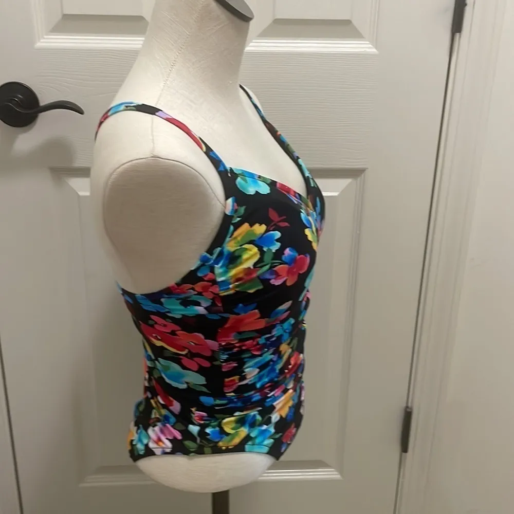 Aqua Green Swimwear Women One-Piece Swimsuit Ring Back Black Floral New Small - Image 6