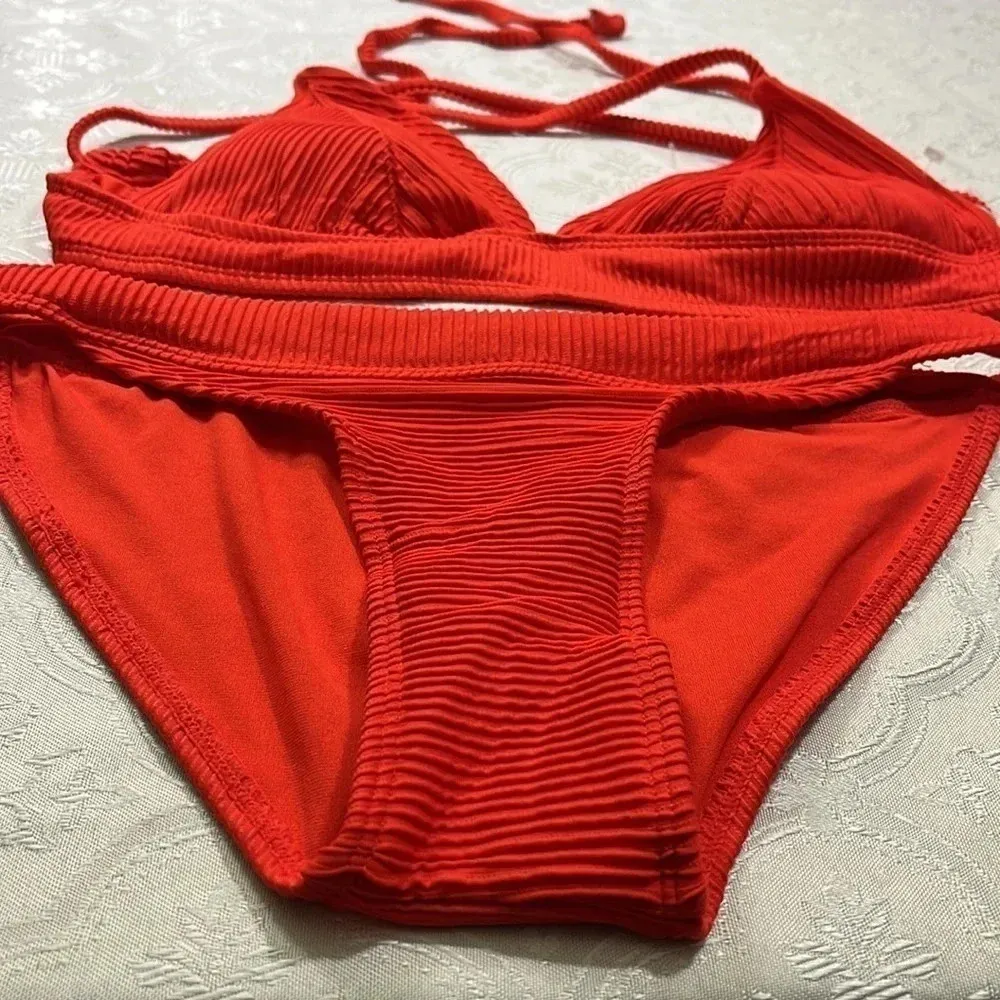 Xhilaration swim   Wear  size  M - Image 6