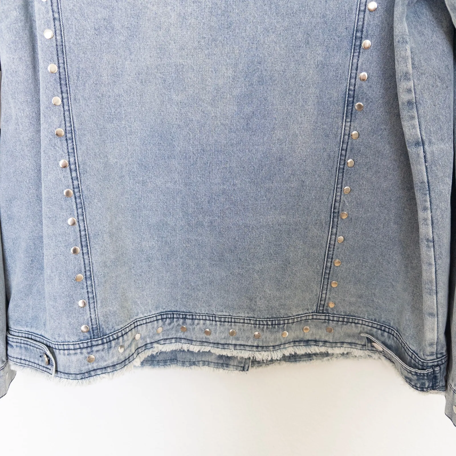 Attic Salt Womens Denim Jacket XXL Blue Studded Moon‎ Oversized Witchy Festival - Image 8