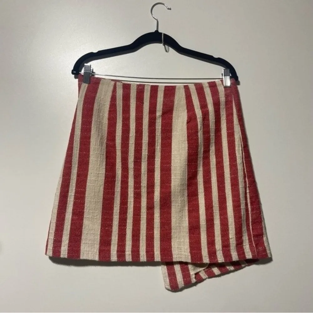 Free People Its A Wrap Tuscany Mini Skirt with Red White Stripes Size Large NWT - Image 9