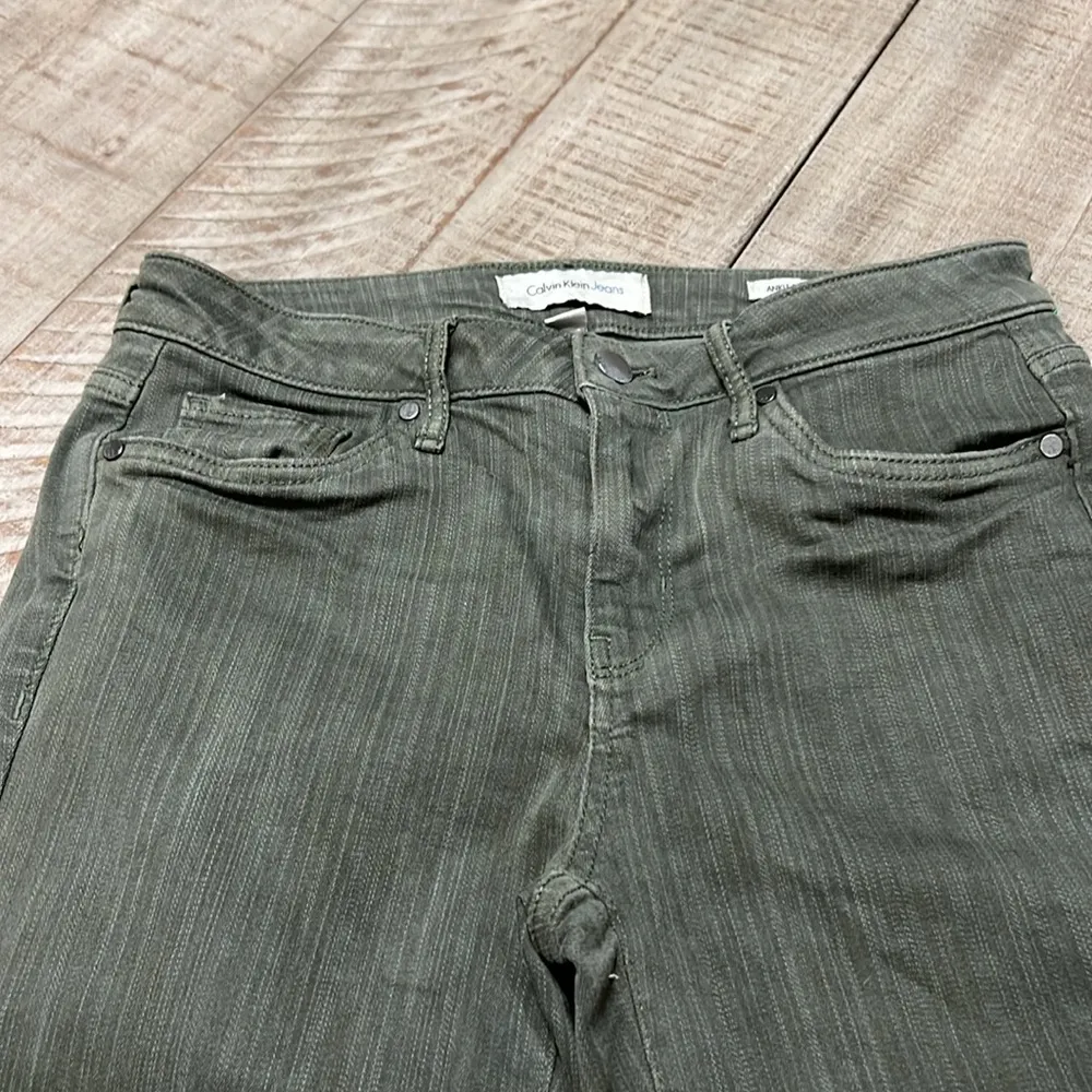 Calvin Klein Ankle Skinny / Green Midrise Stretch Denim Crop Capri Jeans Size 6 - Image 2