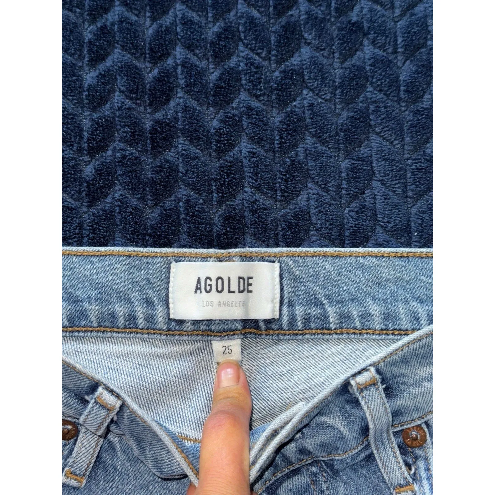 AGOLDE Women's Blue Denim Distressed Jean‎ Ankle Button Fly Size 25 - Image 4