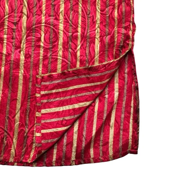 Victorias Secret Button‎ Down Sleep Shirt Red & Gold Womens size XS - Image 8