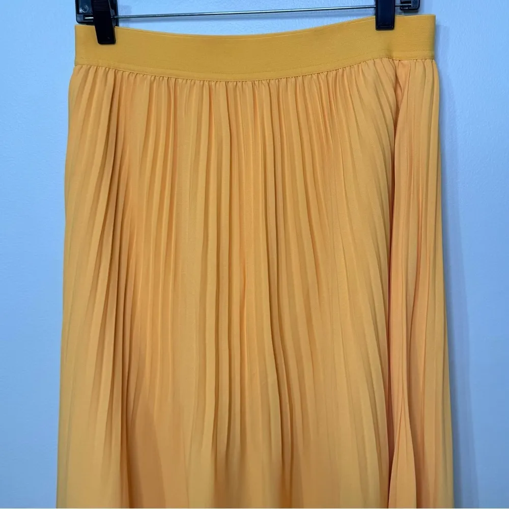 J. Crew Pleated High Rise Midi Skirt Elastic Waist Pull On Saffron Yellow Size 8 - Image 5