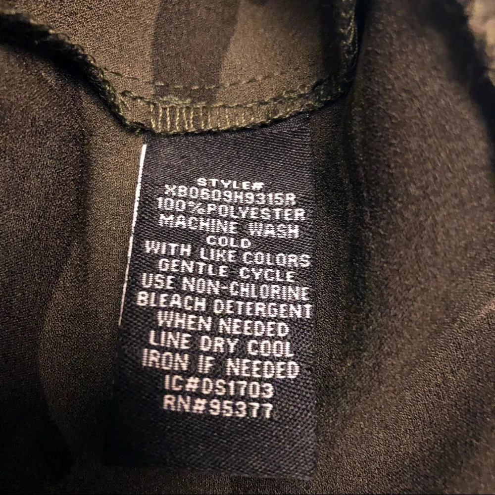 Sanctuary Camo Print Off the Shoulder Julia Top - Image 8