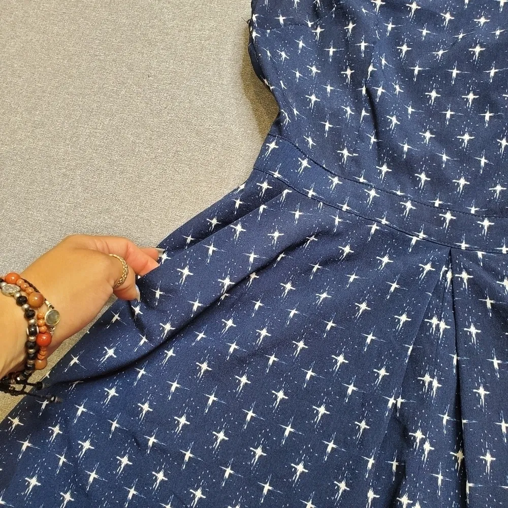 BB Dakota Noeli Star Print Navy Romper Size: 4 - Image 3