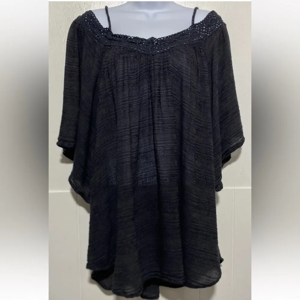 NWT Billabong Black Breeze On Cover-Up Size Medium - Image 4