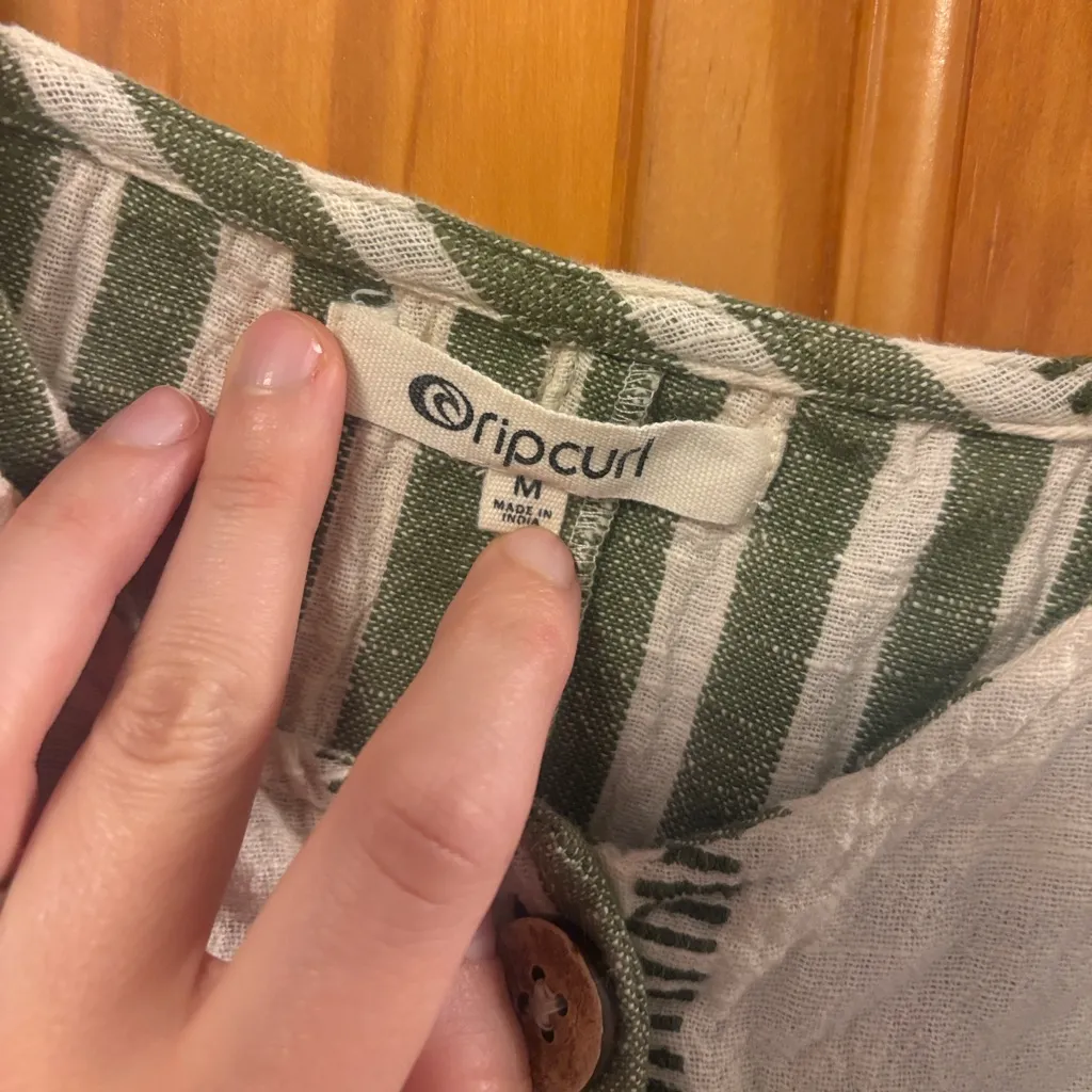 Rip Curl Size Medium Green And White Striped Beach Summer Dress. - Image 4