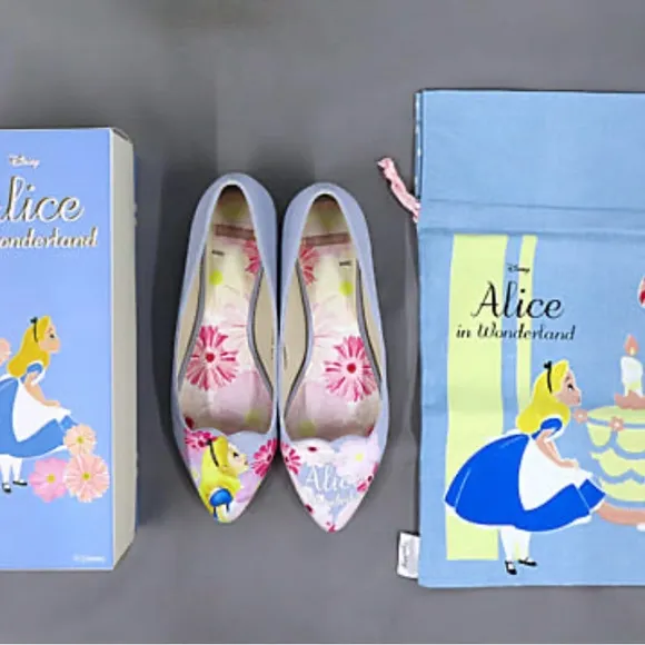 Disney Alice in Wonderland flats - Image 2